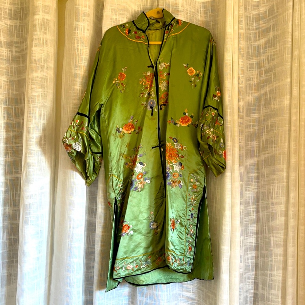 VINTAGE JAPANESE KIMONO-SILK